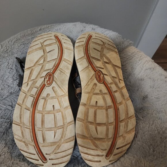 Chaco Cloud Outdoor Sporting Sandal - Picture 2 of 6